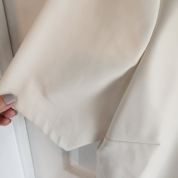 Alfani Cream Pleather Dress NWT Sz Medium - Picture 7 of 9